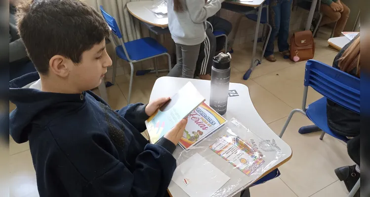 Veja como foi o trabalho em sala de aula e os registros dos alunos em casa.