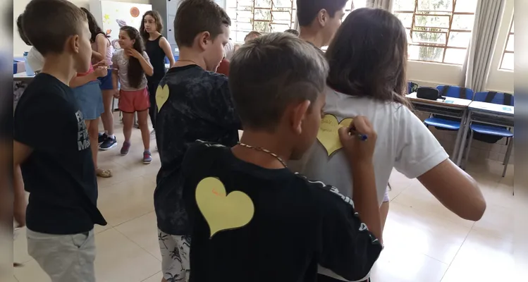 Veja os registros das dinâmicas dentro e fora da sala de aula.