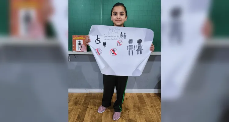 Proposta teórica foi unida com a prática e permitiu que educandos pudessem ter diversos momentos literários.