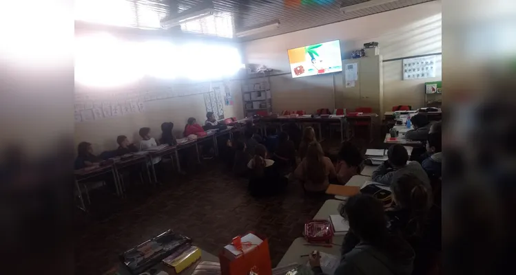 Educandos puderam realizar produções que sintetizaram conhecimentos adquiridos em sala.