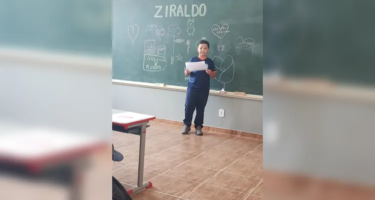 Veja a série de registros do amplo trabalho em sala de aula.