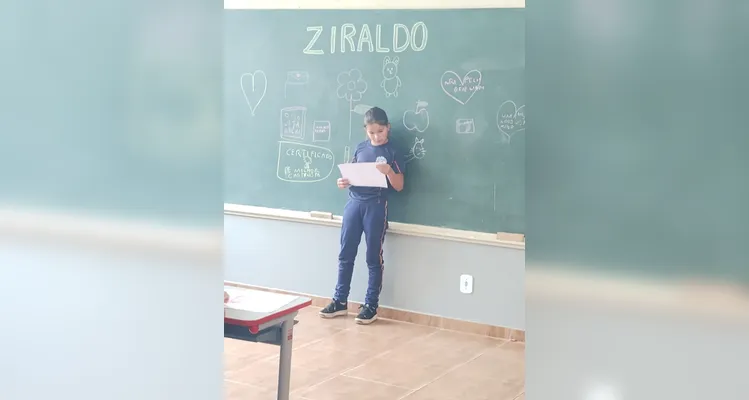 Veja a série de registros do amplo trabalho em sala de aula.