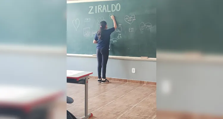 Veja a série de registros do amplo trabalho em sala de aula.