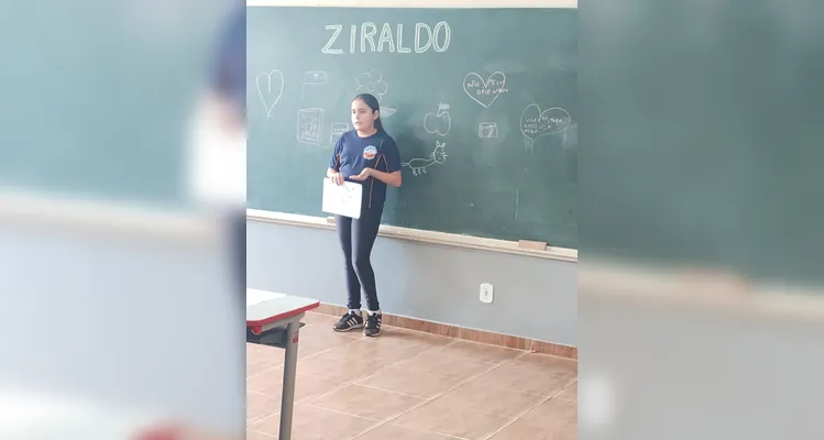 Veja a série de registros do amplo trabalho em sala de aula.