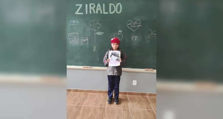 Veja a série de registros do amplo trabalho em sala de aula.