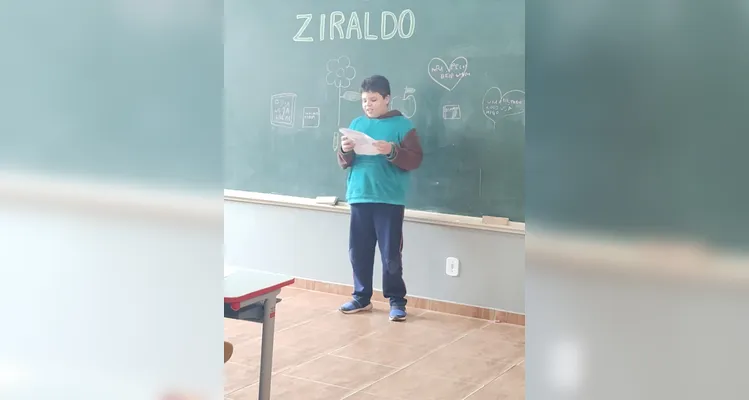 Veja a série de registros do amplo trabalho em sala de aula.