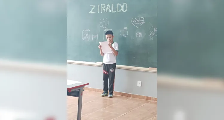 Veja a série de registros do amplo trabalho em sala de aula.