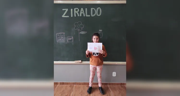 Veja a série de registros do amplo trabalho em sala de aula.