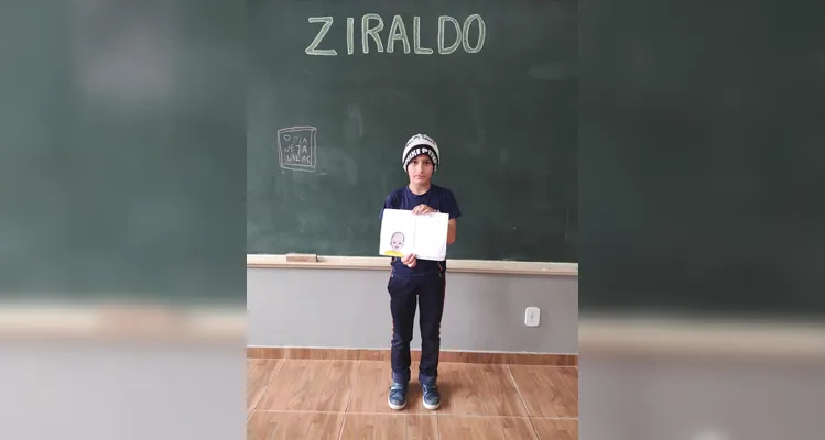 Veja a série de registros do amplo trabalho em sala de aula.