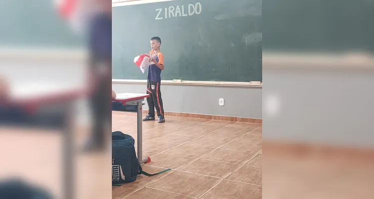 Veja a série de registros do amplo trabalho em sala de aula.