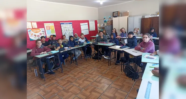 Confira os registros do trabalho em sala de aula.