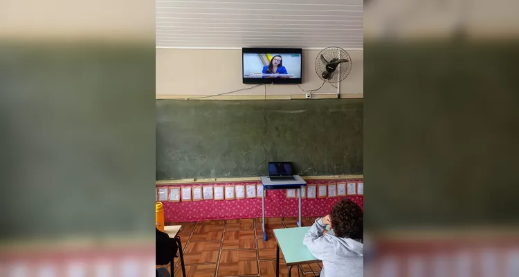Confira os registros do trabalho em sala de aula.