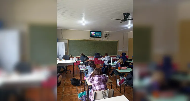 Confira os registros do trabalho em sala de aula.