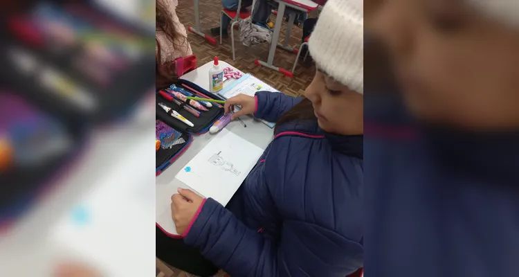 Trabalho artístico movimentou a sala de aula.