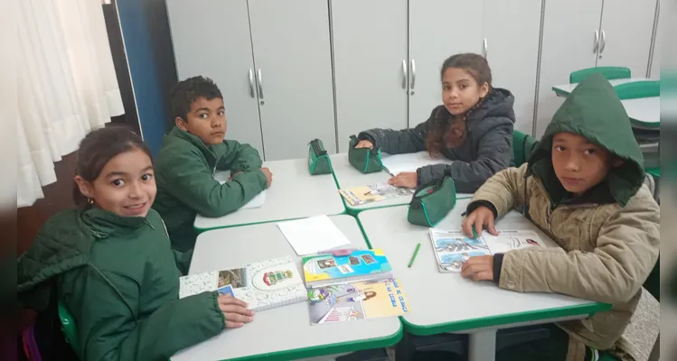 Confira como foi o trabalho elaborado pelos educandos em sala de aula.