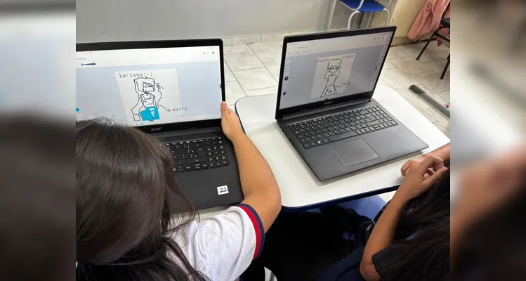 Educandos puderam imergir na proposta com várias ferramentas analógicas e digitais.