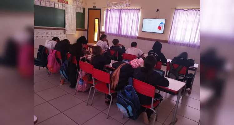 Veja os registros do trabalho em sala de aula.