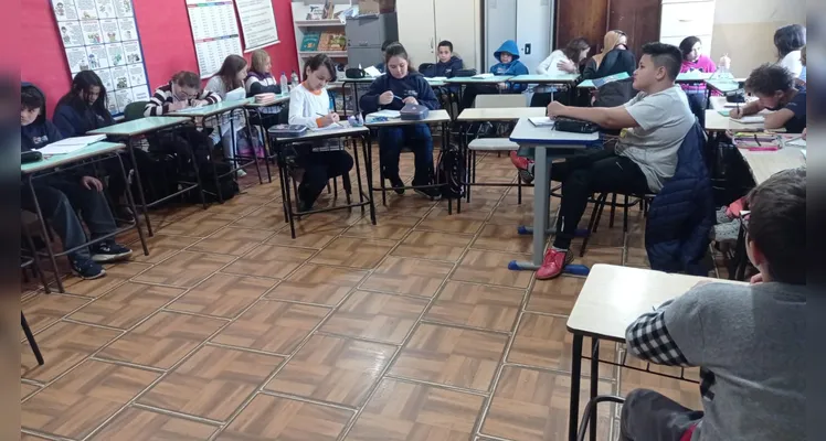 Confira os registros do trabalho em sala de aula.