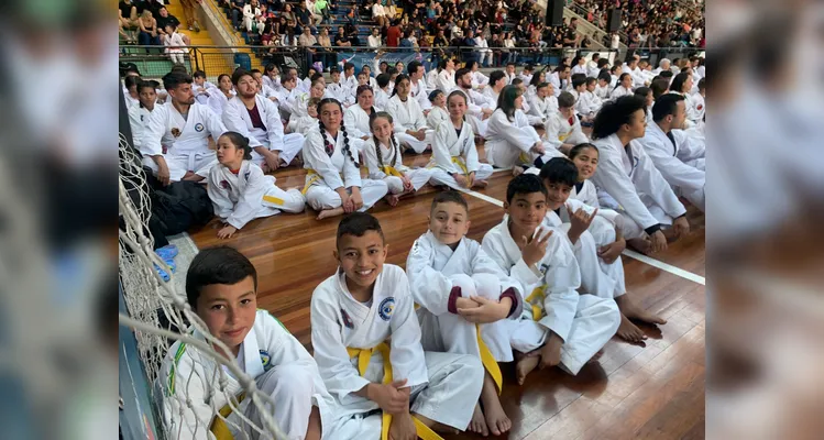 Veja alguns registros da cerimônia que contagiou os educandos.
