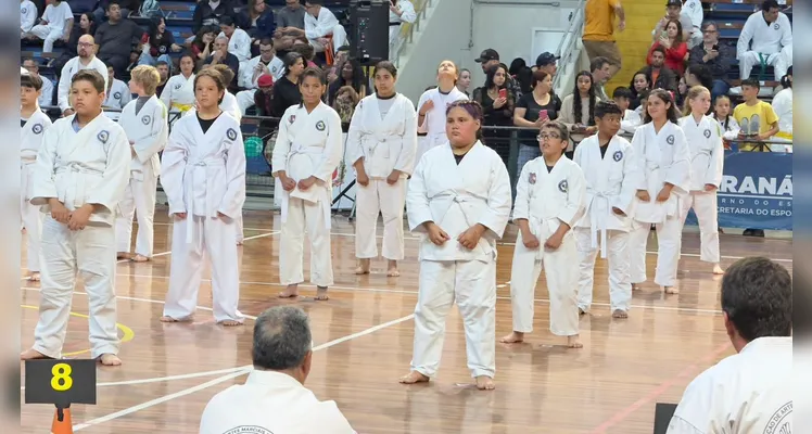 Veja alguns registros da cerimônia que contagiou os educandos.