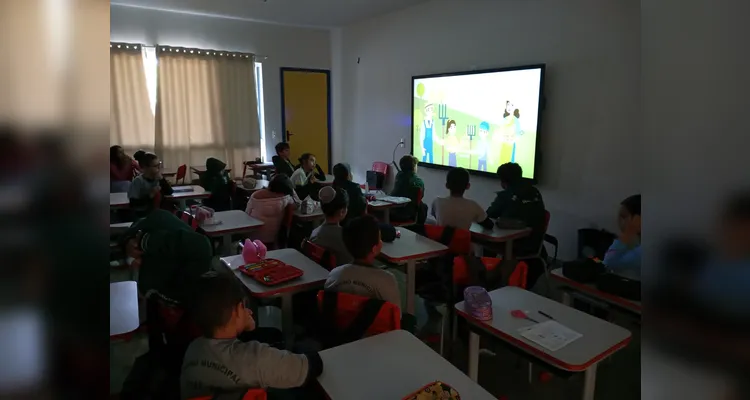 Confira os registros do trabalho em sala de aula.