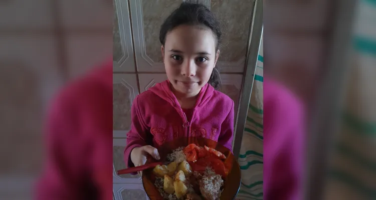 Veja como ficaram os pratos dos alunos e quais ações práticas foram desenvolvidas na escola.