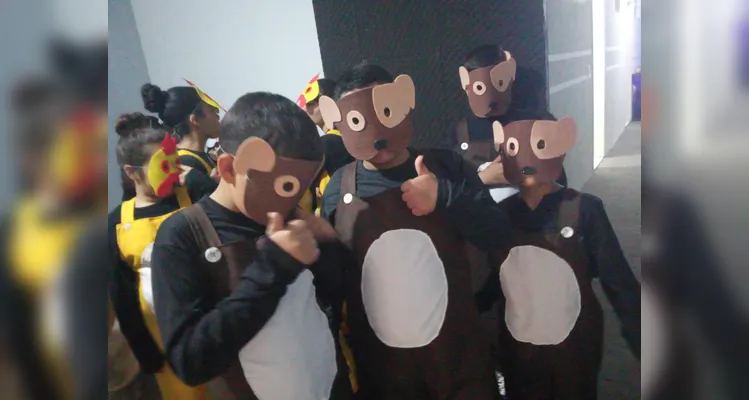 Confira a série de registros da ampla encenação realizada pelos educandos.