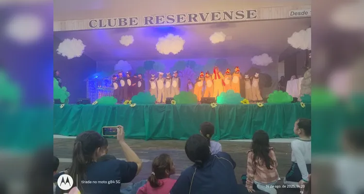 Confira a série de registros da ampla encenação realizada pelos educandos.