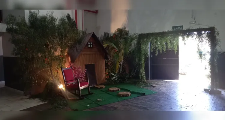 Confira a série de registros da ampla encenação realizada pelos educandos.