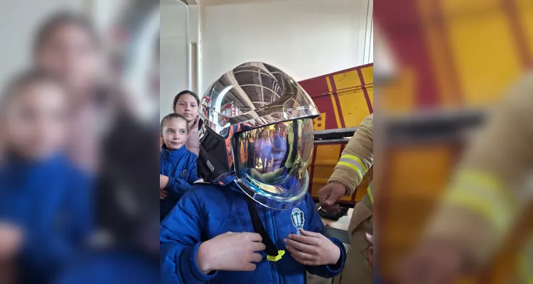 Confira a série de registros dos educandos no local.