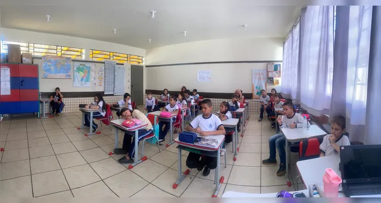 Confira a série de registros do amplo trabalho em sala de aula.