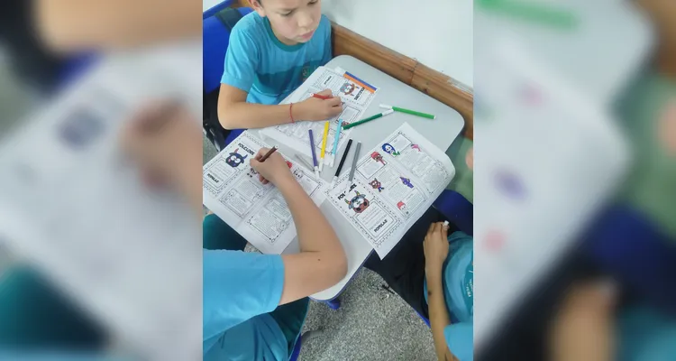 Veja alguns momentos do trabalho em sala de aula.