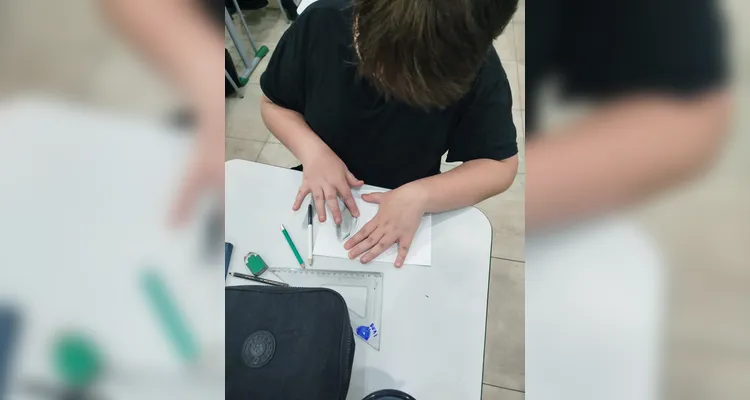 Trabalho teve diversificada ação dos educandos em sala de aula.