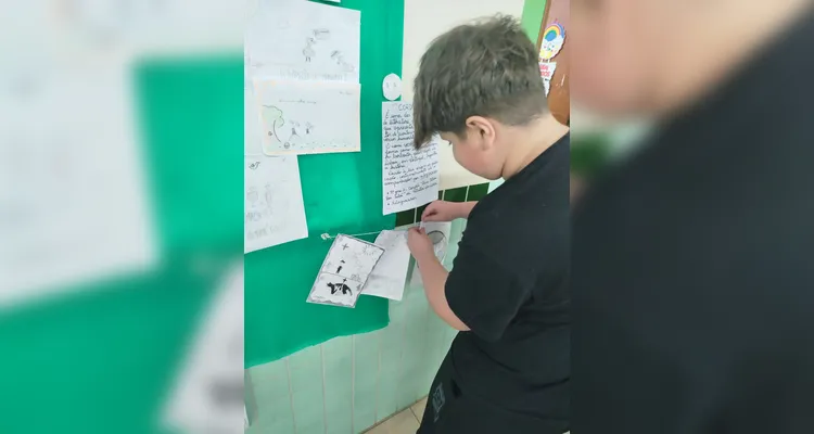 Trabalho teve diversificada ação dos educandos em sala de aula.