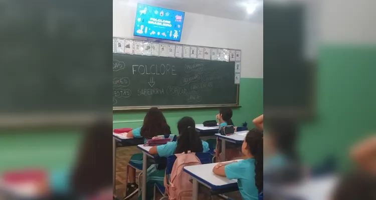 Veja os registros do amplo trabalho em sala de aula.