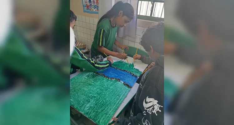 Veja os registros do amplo trabalho em sala de aula.