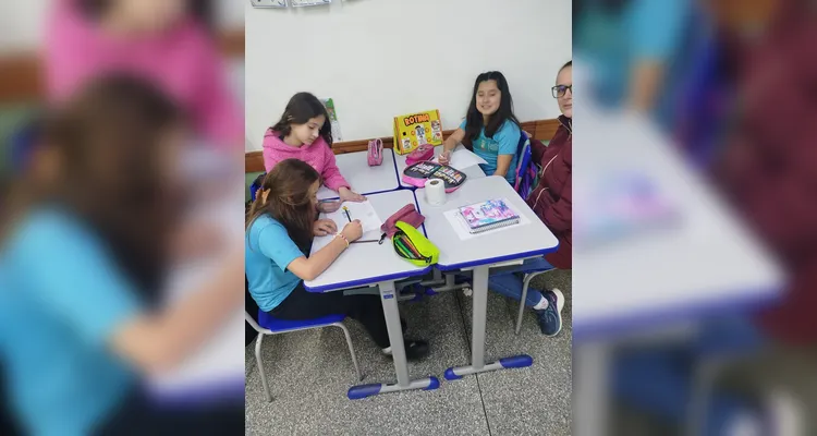 Veja alguns registros do trabalho em sala de aula.