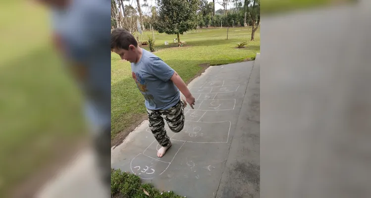 Veja como foi o trabalho em sala de aula e os registros dos alunos em casa.
