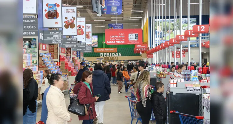 Max inaugura unidade inédita em Castro e gera 250 empregos diretos
