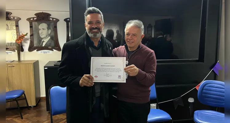 Emendas garantem novos carros para Santa Casa de PG