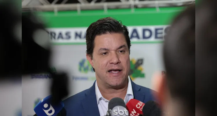 O secretário das Cidades, Guto Silva, lança nesta terça-feira (15) o Programa Estadual Pavimentação sobre Pedras Irregulares  - Foto: Geraldo Bubniak/AEN