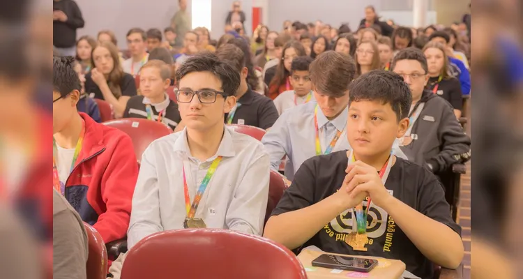 UEPG premia estudantes da 19ª Olimpíada Brasileira de Matemática