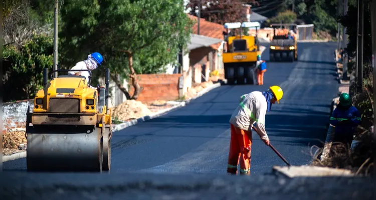 PG entrega asfalto novo na Vila Santana com aporte de R$ 3 mi