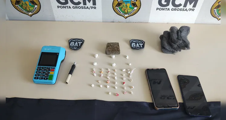 Mulheres são presas com crack, cocaína e maconha no Centro de PG