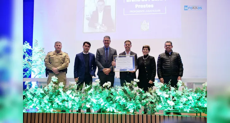 Confira imagens da cerimônia de entrega dos títulos de cidadania em PG