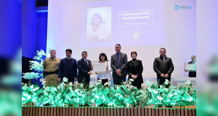 Confira imagens da cerimônia de entrega dos títulos de cidadania em PG