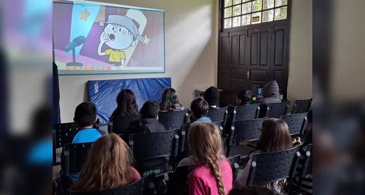 Diversas ferramentas pedagógicas auxiliaram a turma.