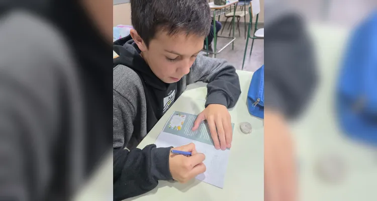 Posteriormente, os alunos elaboraram cartazes e folders e realizaram apresentações aos demais colegas do terceiro e quarto ano da escola.
