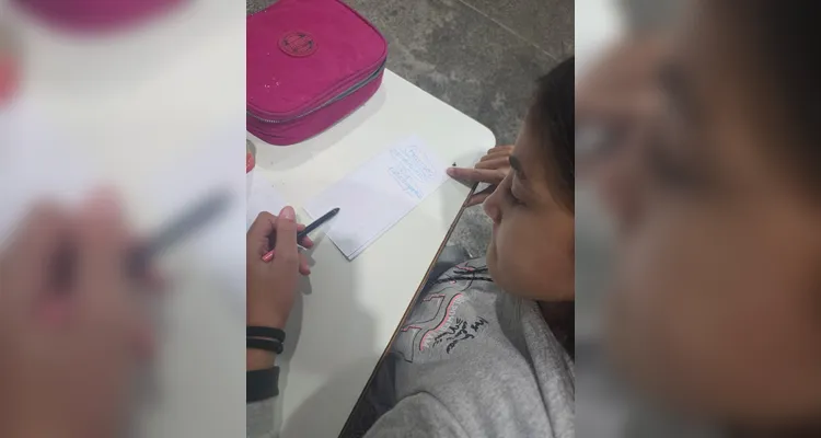 Posteriormente, os alunos elaboraram cartazes e folders e realizaram apresentações aos demais colegas do terceiro e quarto ano da escola.