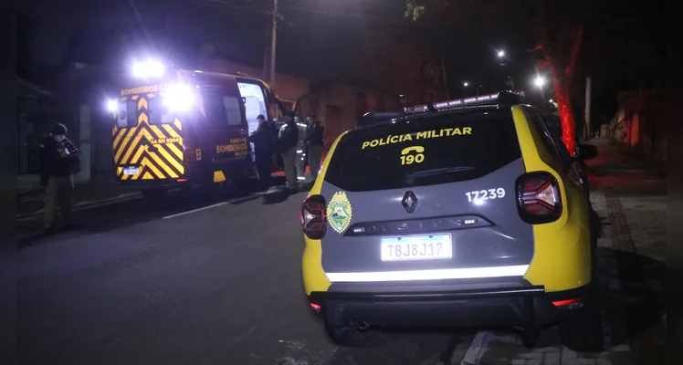 Motociclista fica ferido após colisão no Centro de Ponta Grossa